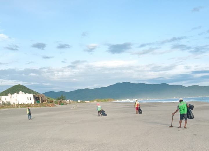 LIMPIEZA MENSUAL DE SEPTIEMBRE 2025 EN PLAYA BRASIL, SALINA CRUZ, OAXACA