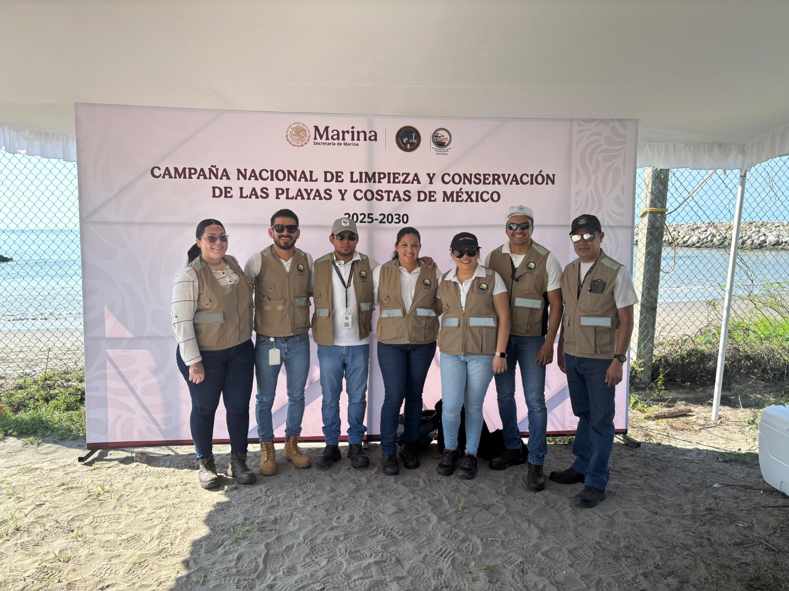 Limpieza Masiva en Playa Cancuncito