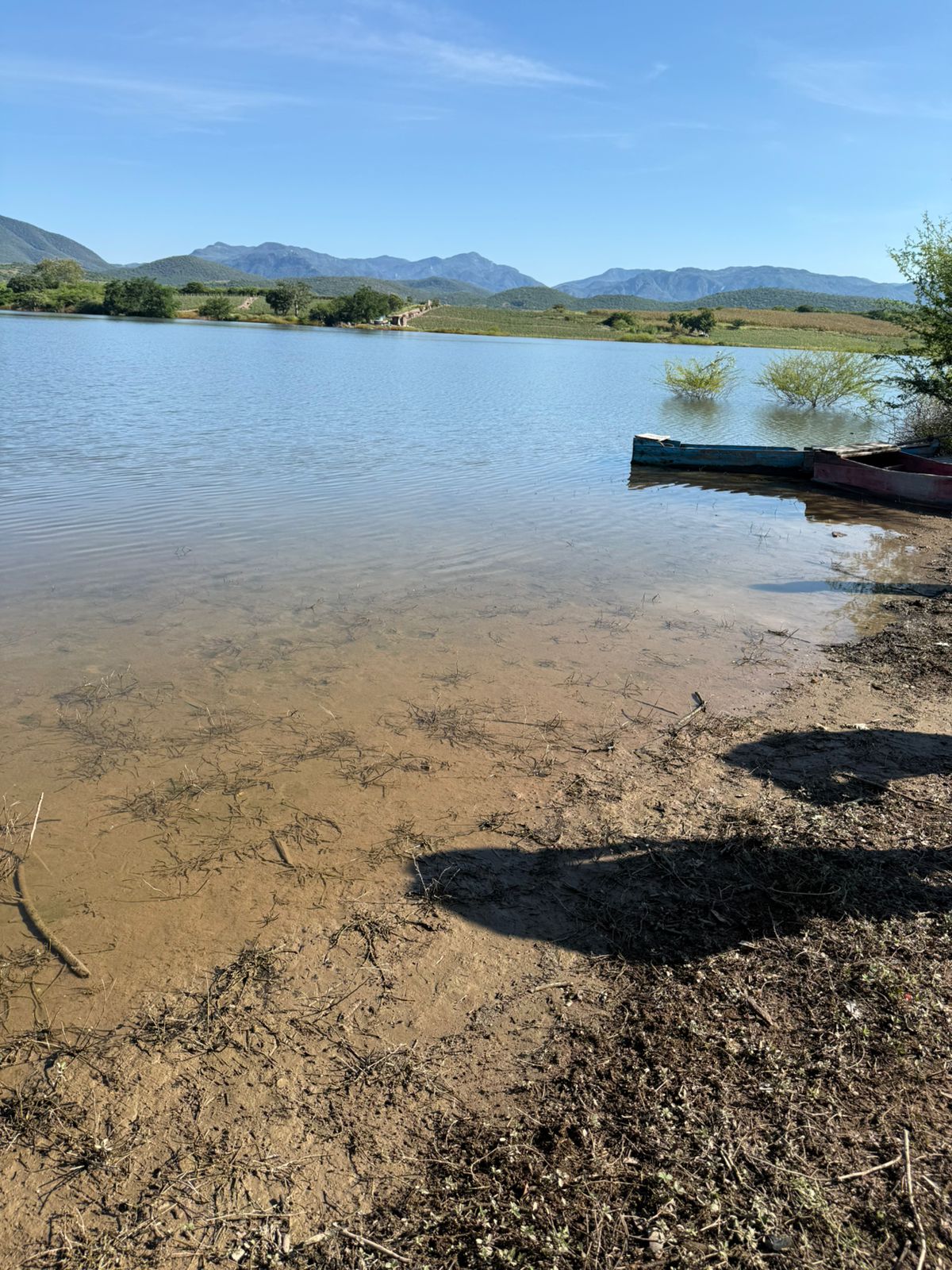 LIMPIEZA EN PRESA VALERIO TRUJANO
