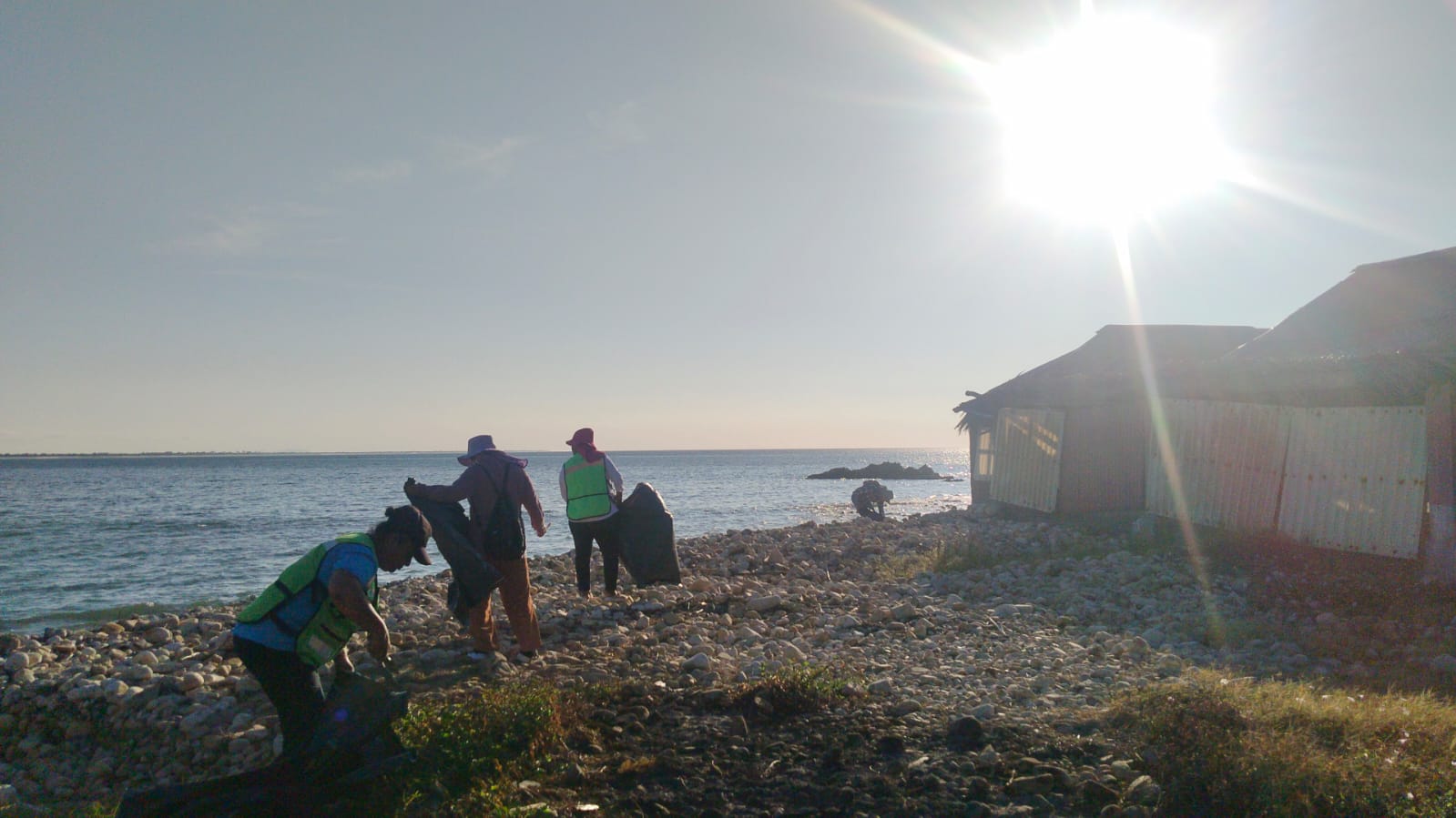 LIMPIEZA MENSUAL DE NOVIEMBRE 2025 EN BAHÍA LA VENTOSA, SALINA CRUZ, OAXACA