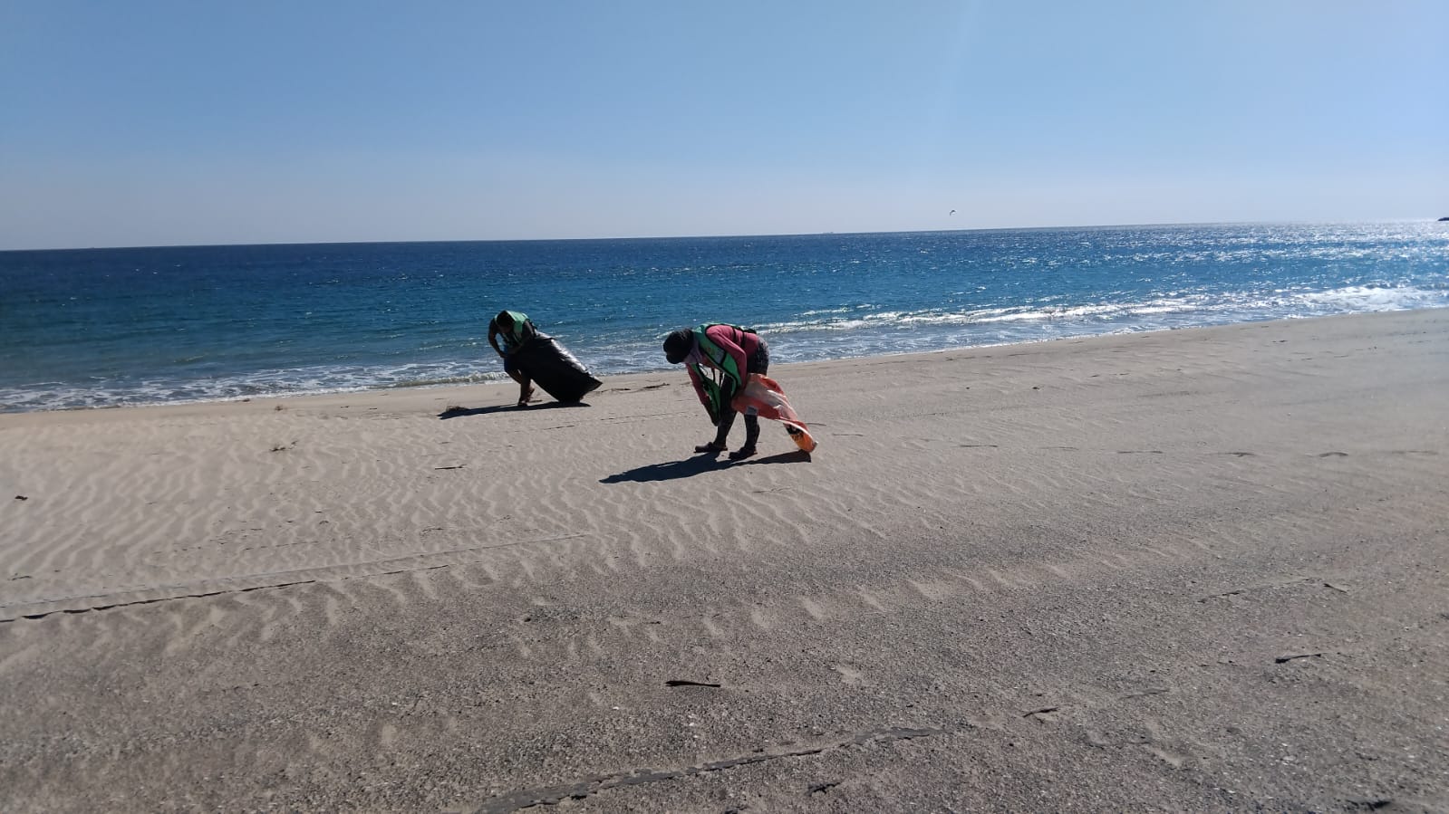 LIMPIEZA MENSUAL DE DICIEMBRE 2025 EN PLAYA AZUL, SALINA CRUZ, OAXACA