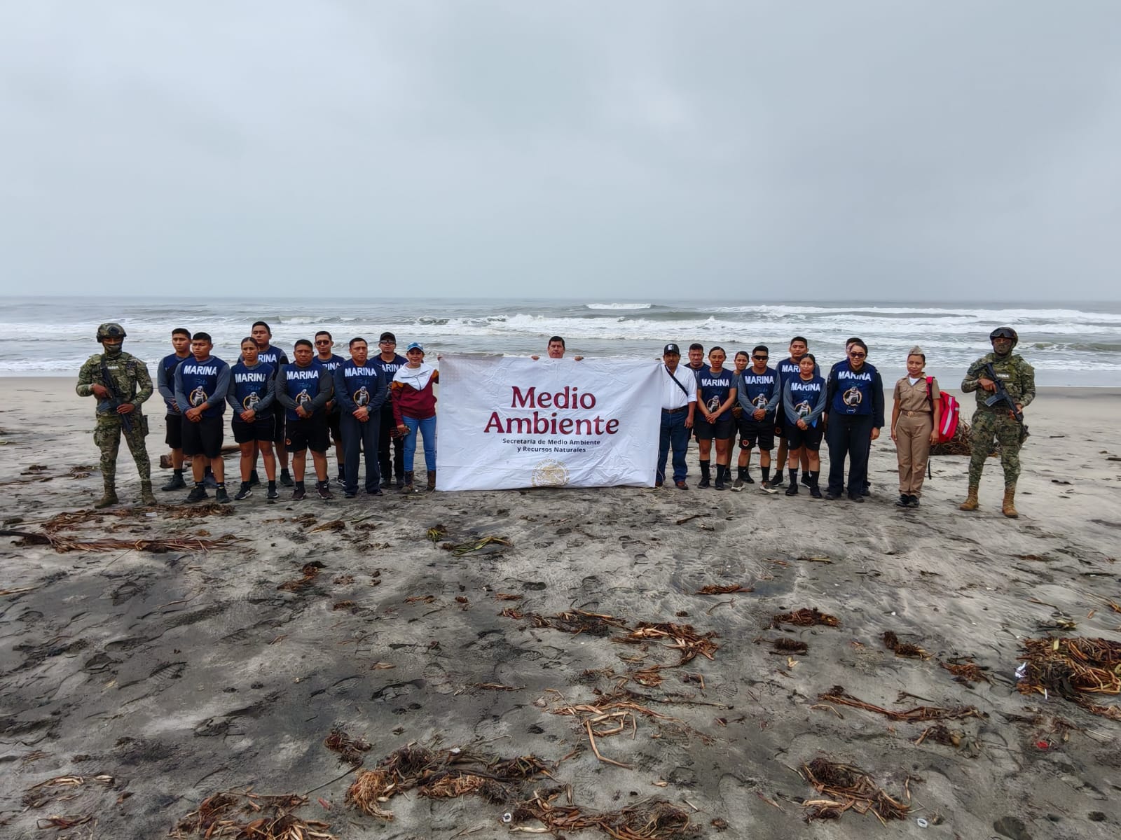 “9na Jornada de Limpieza y Conservación de Playas y Costas, en  Playa Bruja, en el Ejido Penjamo del municipio de Paraíso, Tabasco.