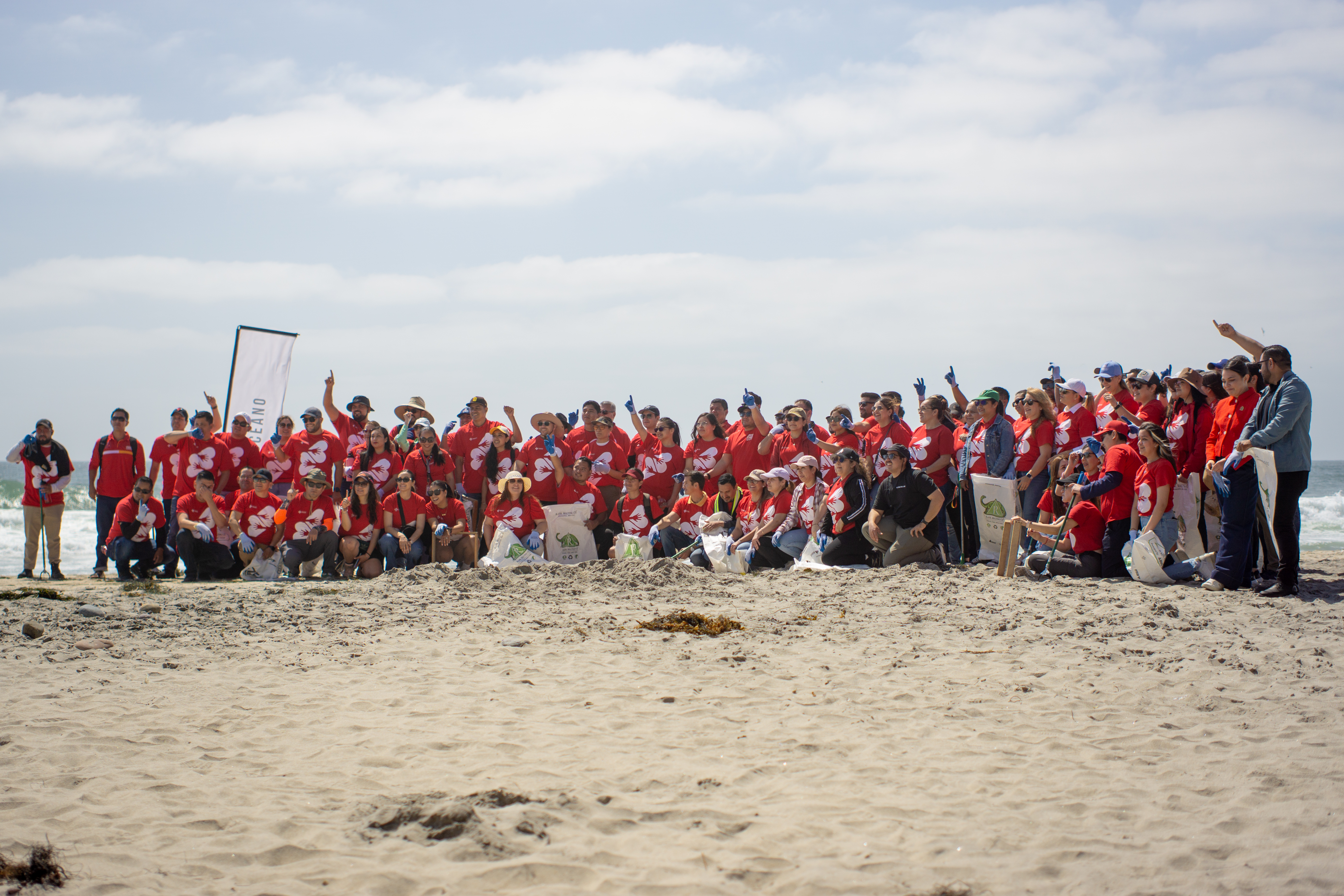 Limpieza de Playa con Oxxo