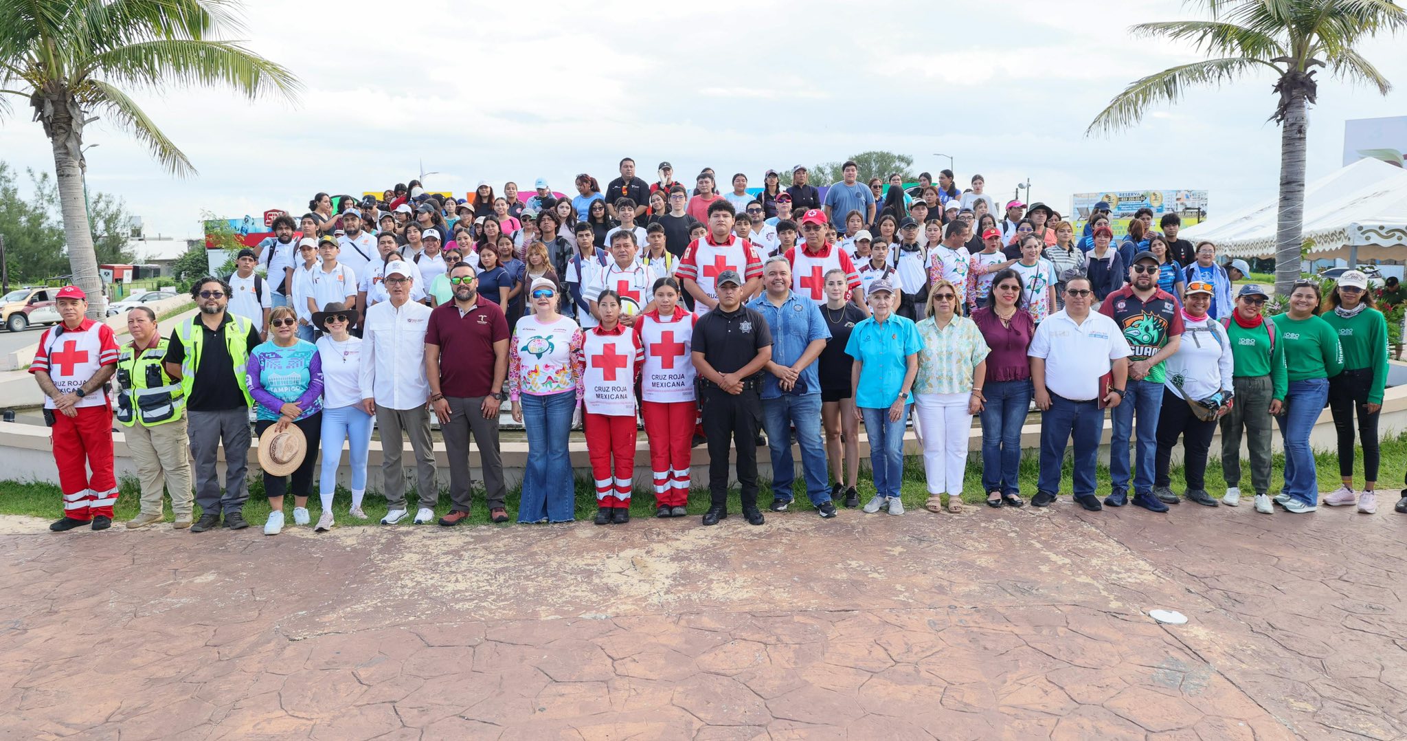 Jornada de limpieza en el Día Internacional de la Limpieza de Playas